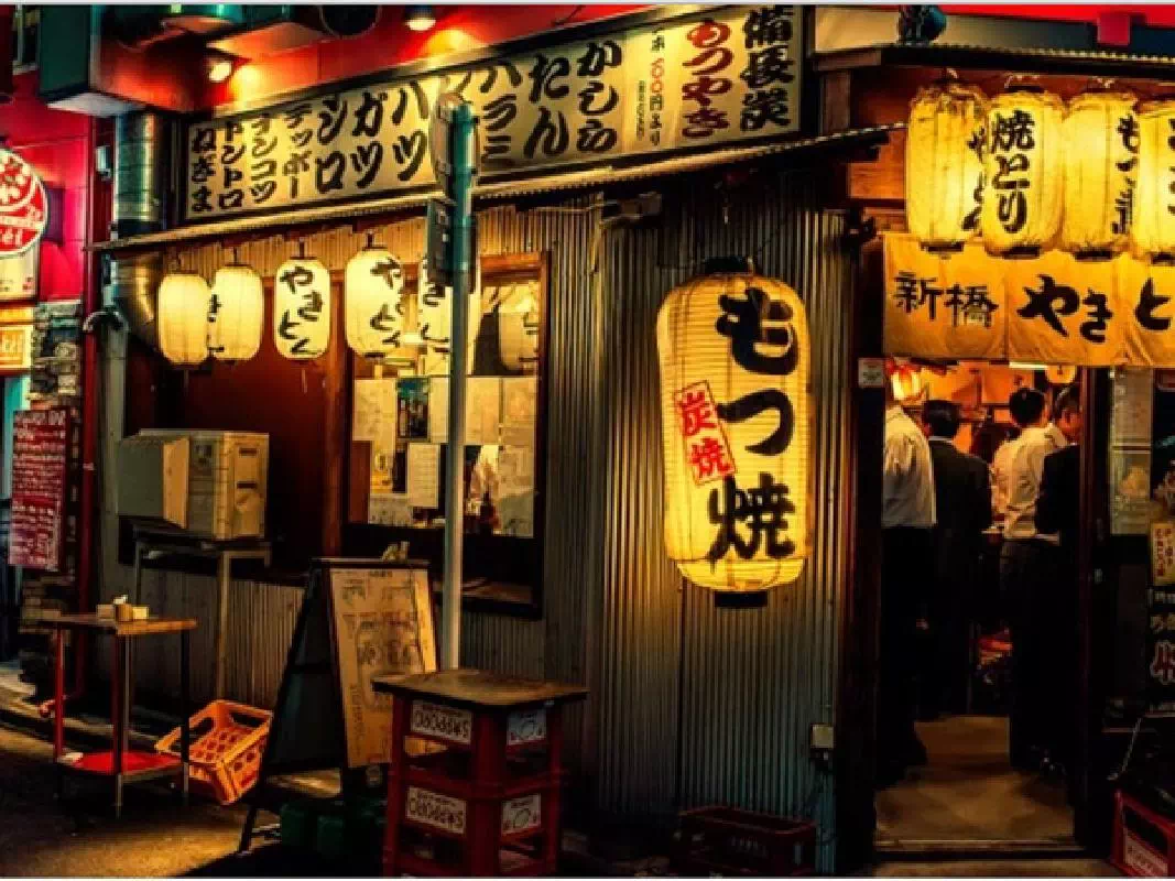 Tokyo Afternoon Food Walking Tour in Shimbashi with English-Speaking Guide