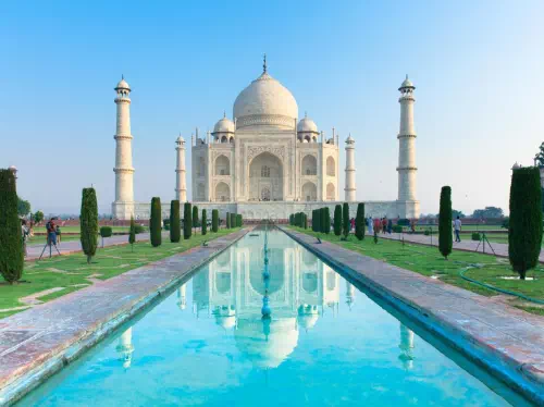 Taj Mahal and Agra Fort Full Day Small Group Tour from Delhi