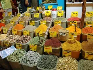 Private Morning Tour w/ Spice Bazaar Visit (Upgrade to Private Vehicle & Guide)