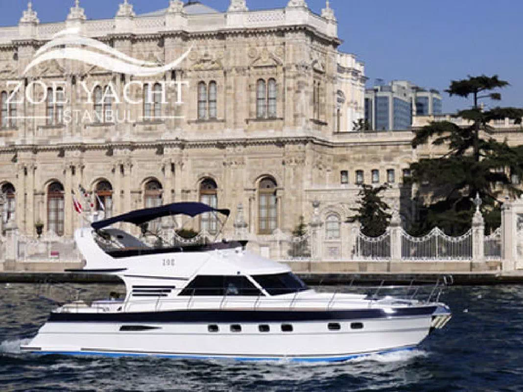 Istanbul Bosphorus Lunch Cruise by Private Yacht