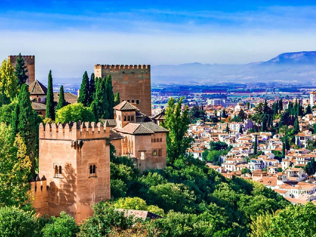 Alhambra Full Day Tour from Seville with Entrance Tickets and Guide