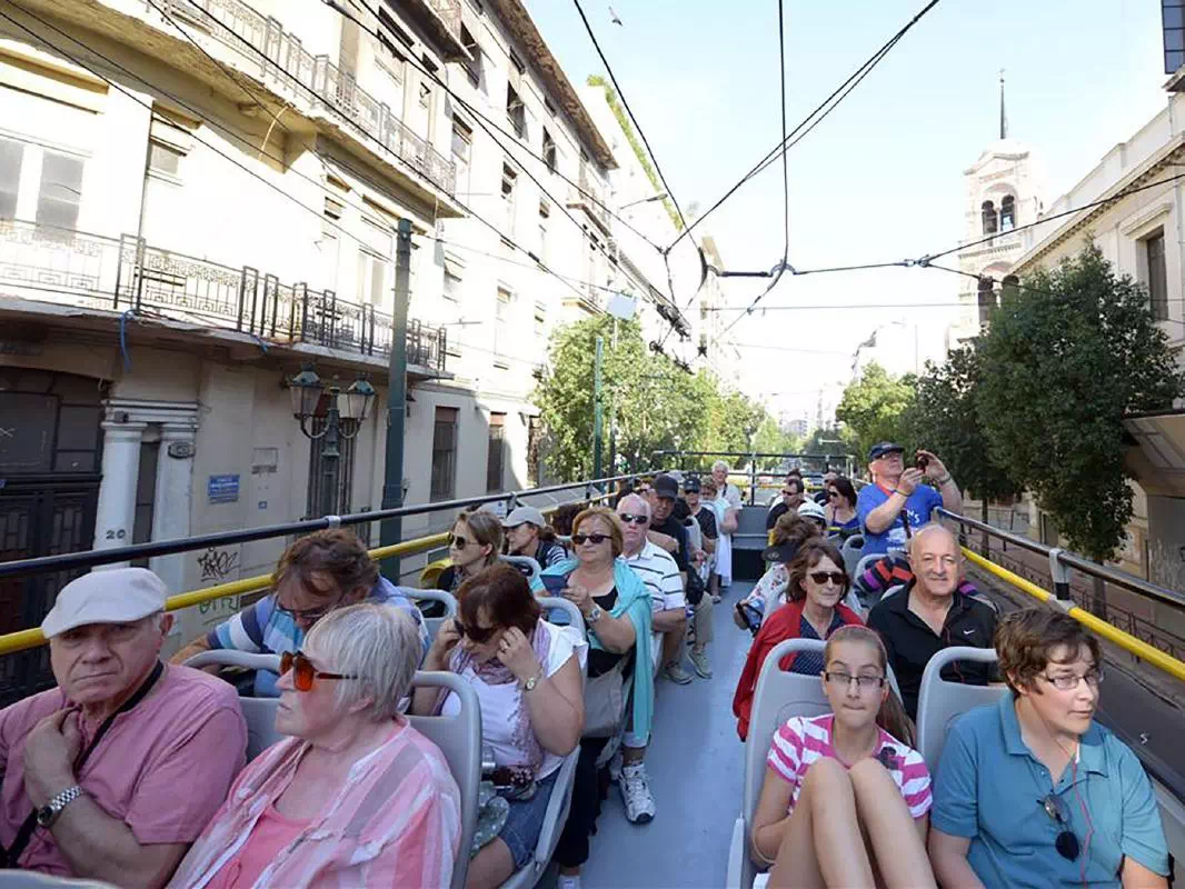 Athens and Piraeus 2-Day Hop On Hop Off Sightseeing Bus Ticket