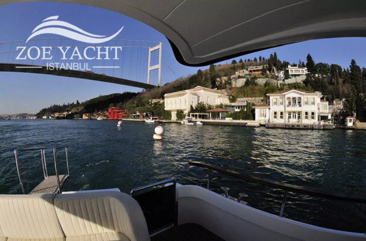 Private Anadolu Kavagi Yacht Cruise: Istanbul