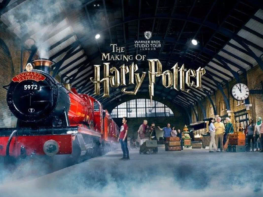 Warner Brothers Harry Potter Studio Tour from London