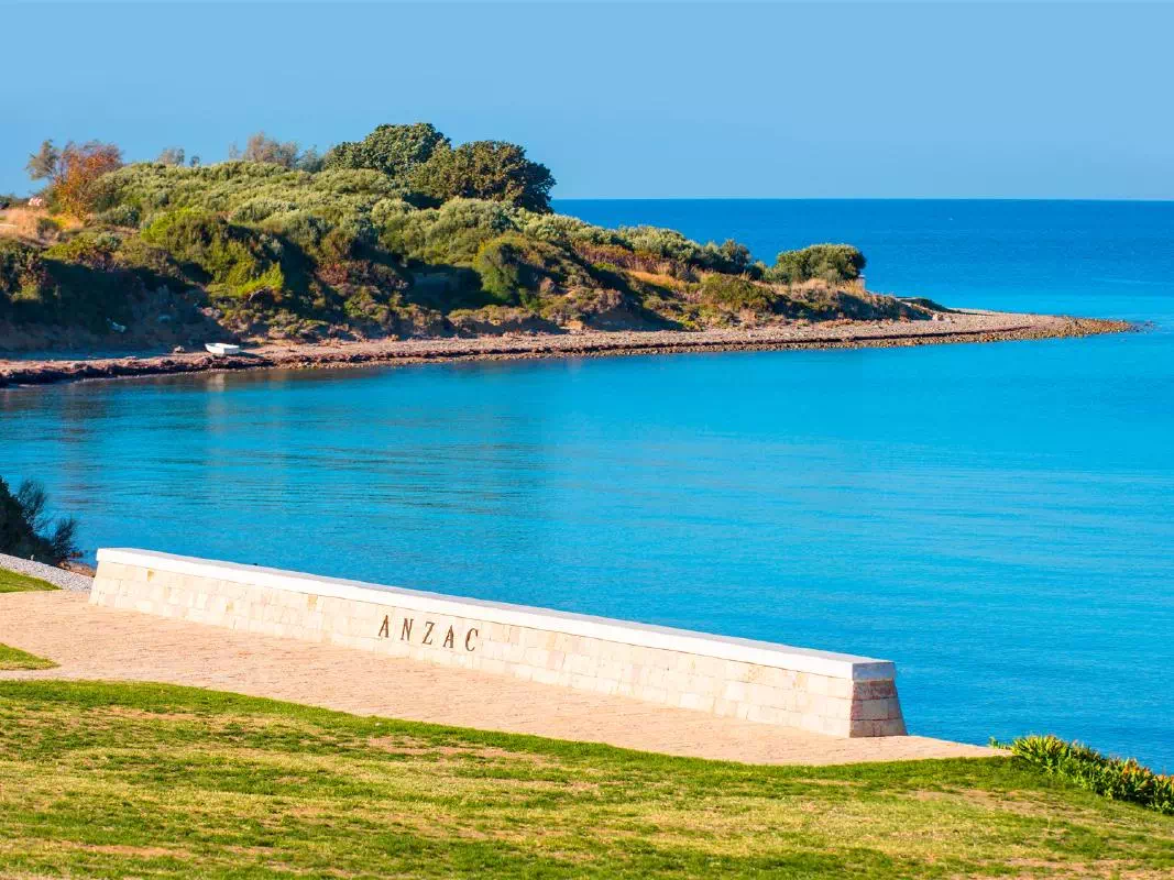 Troy and Gallipoli Peninsula 2-Day Tour from Istanbul 