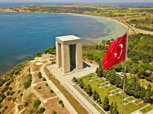 Troy and Gallipoli Peninsula 2-Day Tour from Istanbul 