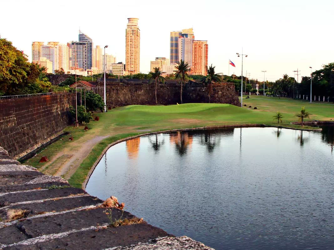 Manila and Tagaytay City Full Day Tour with Hotel Pick-up