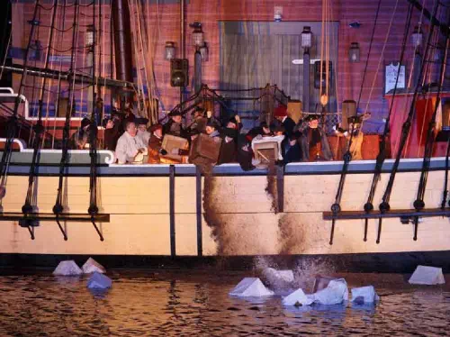 Boston Tea Party Ships, Museum & Tour