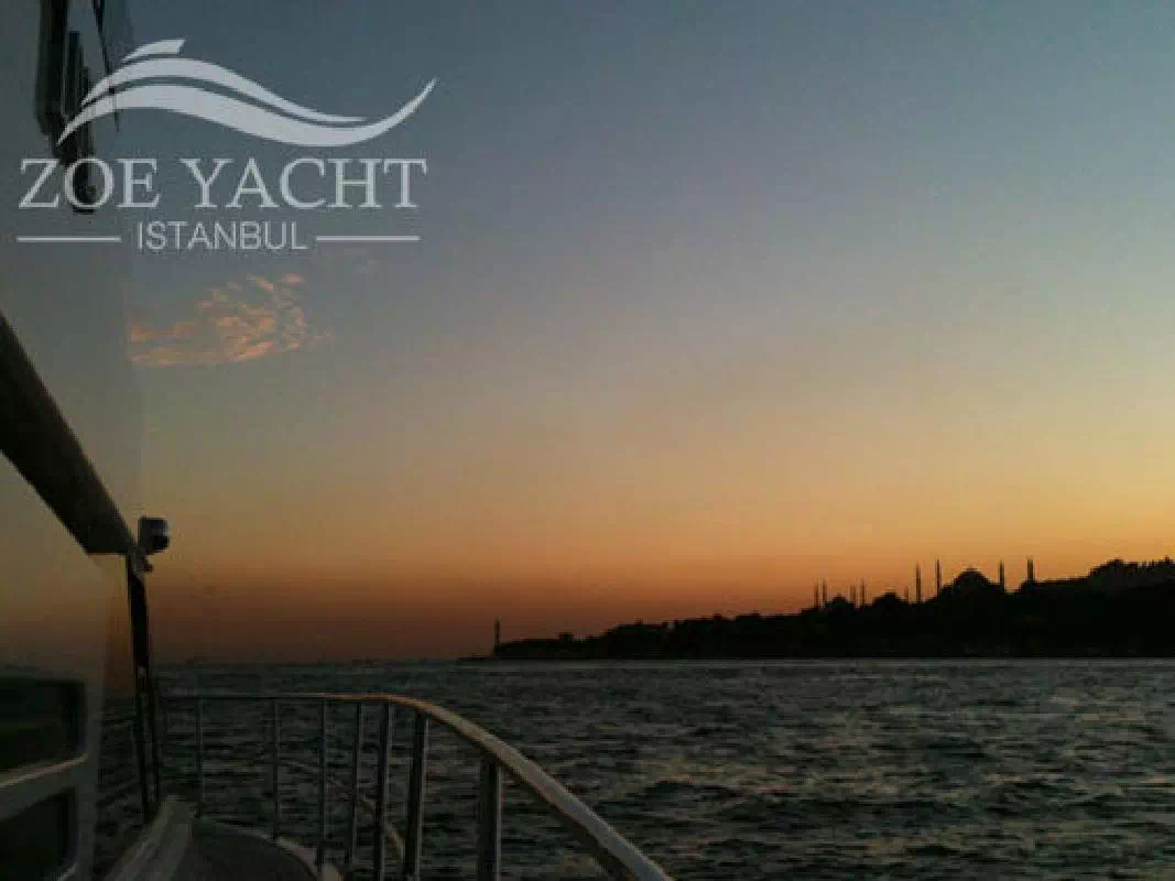 Istanbul Bosphorus Sunset Cruise by Private Yacht