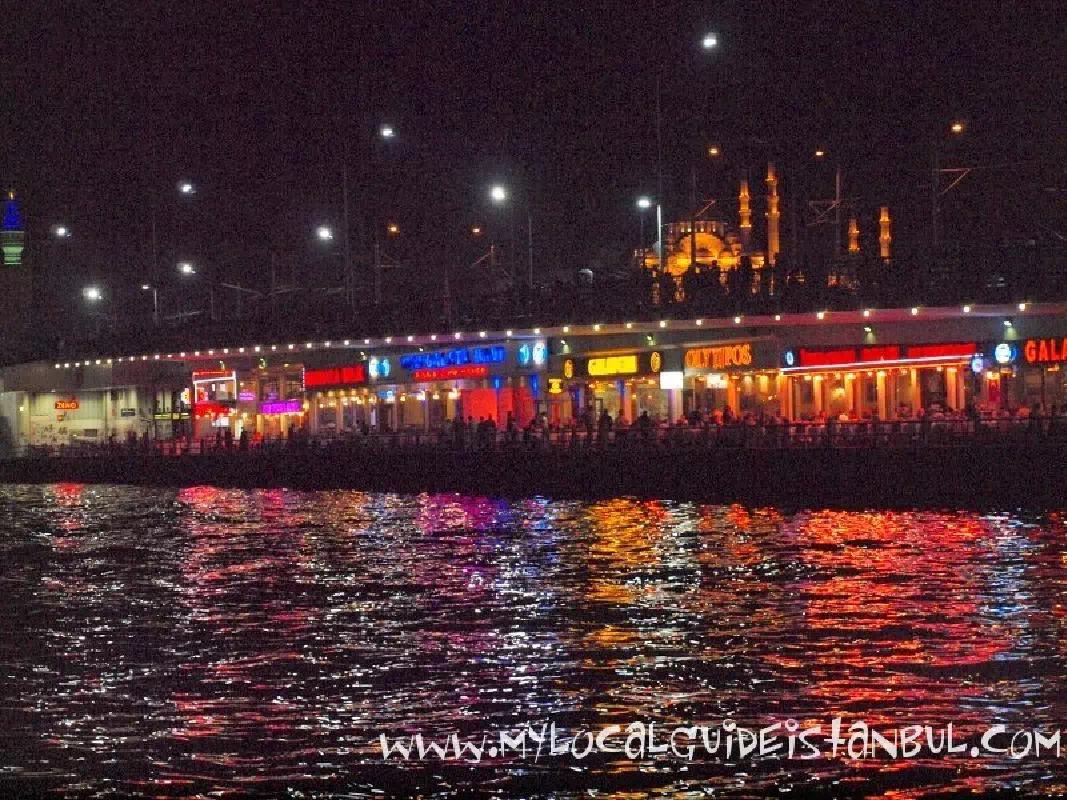 Taste of Turkey on Two Continents at Night: Small Group Istanbul Walking Tour