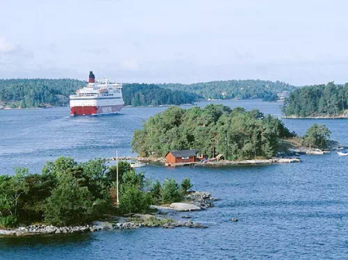 Stockholm to Mariehamn Archipelago Cruise with 1 Day on Aland Islands