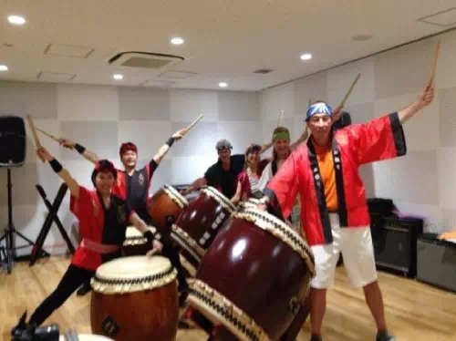 Japanese Taiko Drum Musical Performance and Lesson in Tokyo