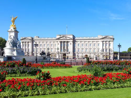 Buckingham Palace Tour with Audio Guide and Royal London Walking Tour