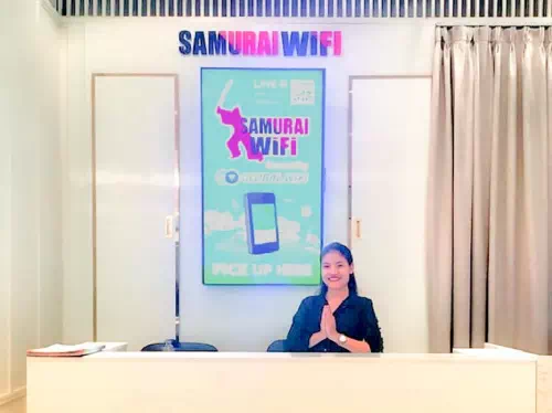 Pocket WiFi Rental or 4G LTE Sim with Easy Airport Pick-up in Bangkok