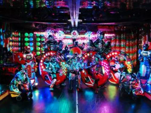 Robot Restaurant Tickets for the Live Neo-Futuristic Show in Shinjuku