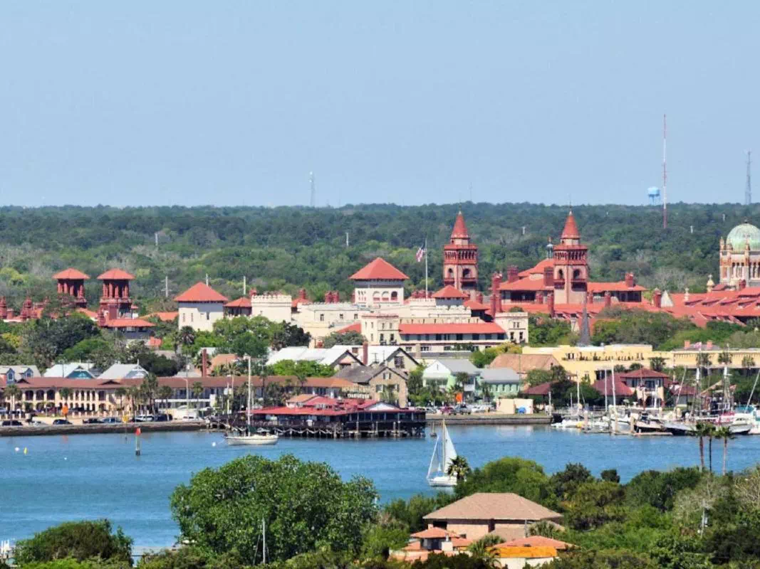 Full Day Historic St. Augustine Tour & Scenic Boat Cruise