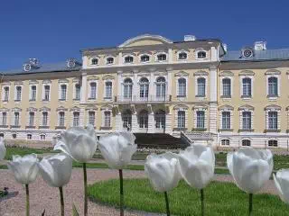 Rundale Palace Half Day Private Tour from Riga