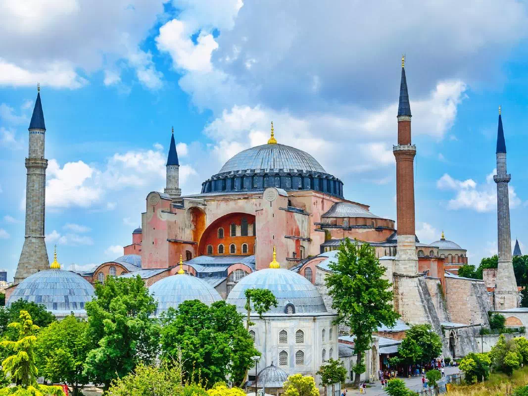 Skip-the-Line Tickets to Hagia Sophia with Small Group Guided Walking Tour