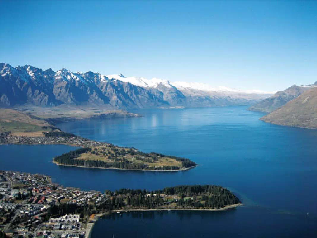 Christchurch to Queenstown Full Day Tour via Aoraki Mount Cook