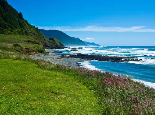 Oregon Coast and Cannon Beach Full Day Guided Sightseeing Tour from Portland