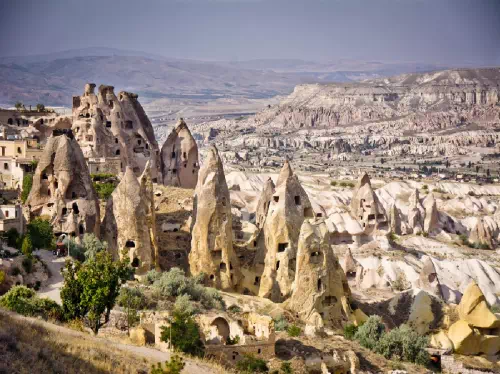 Cappadocia 2-Day Tour from Istanbul with Round-trip Flight and Accommodation