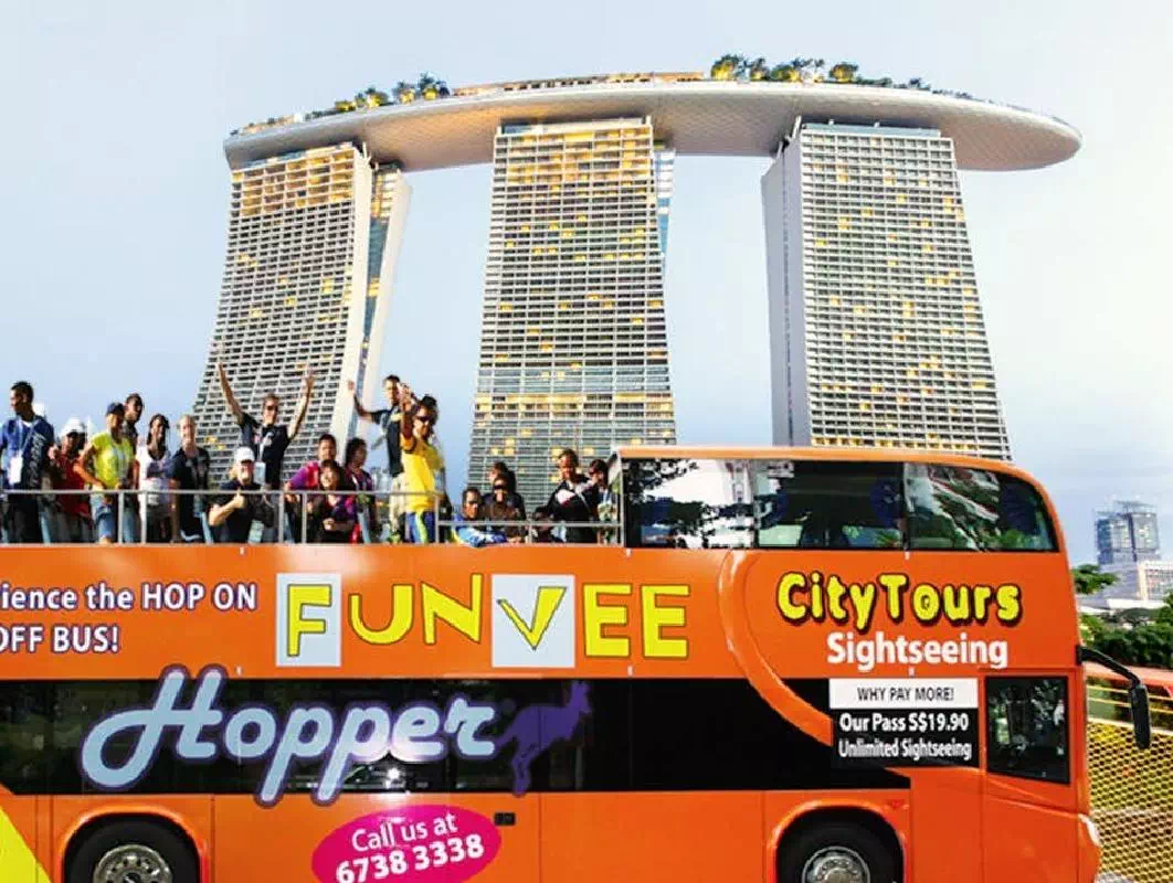 Singapore 1-Day Hop On Hop Off Sightseeing Bus Tour