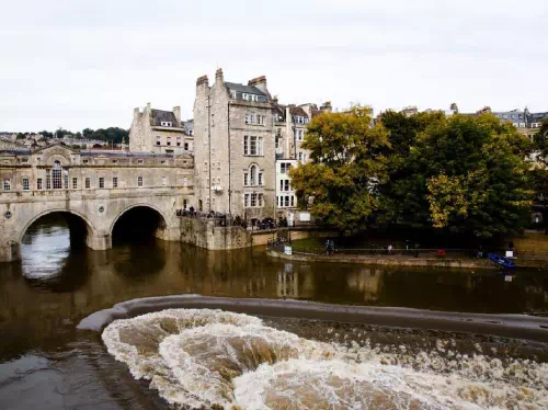 Windsor Castle, Bath and Stonehenge Full-Day Tour from London with Lunch
