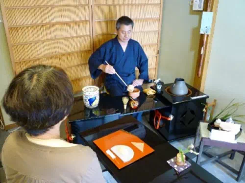 Relaxed Tea Ceremony Experience in Nara