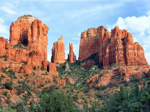 Sedona Sightseeing On-Road 4x4 Guided Jeep Tour