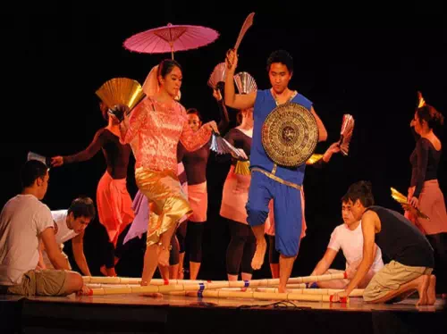 Filipino Dinner and Cultural Dance Show in Manila with Hotel Pick-up