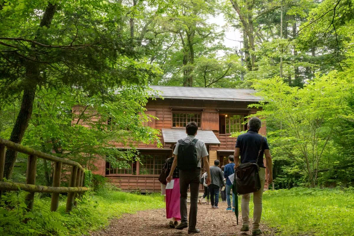 Historic Karuizawa Town Walking Tour with Guide in Nagano