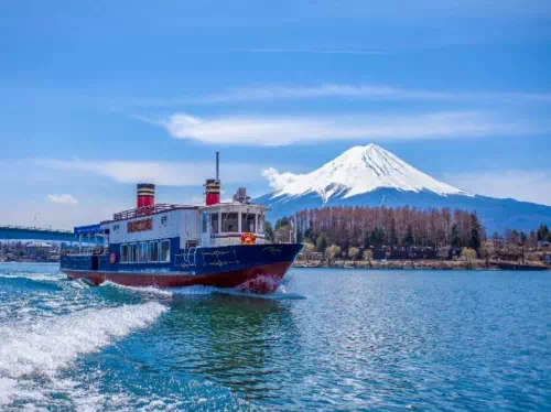 Mt Fuji Tour from Tokyo with Lake Kawaguchi Cruise and Ropeway Ride