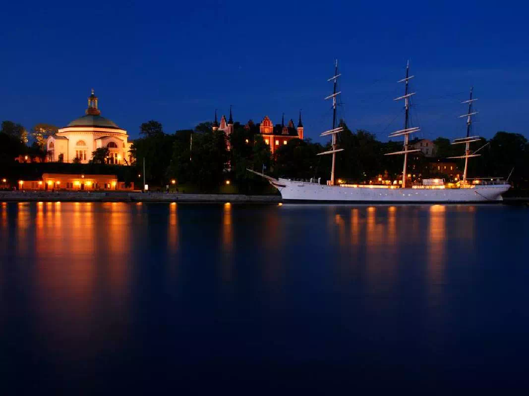 Stockholm Archipelago Evening Cruise with Shrimp Buffet