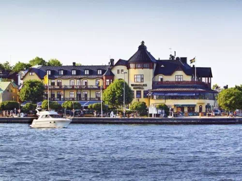 Vaxholm Boat Cruise from Stockholm 