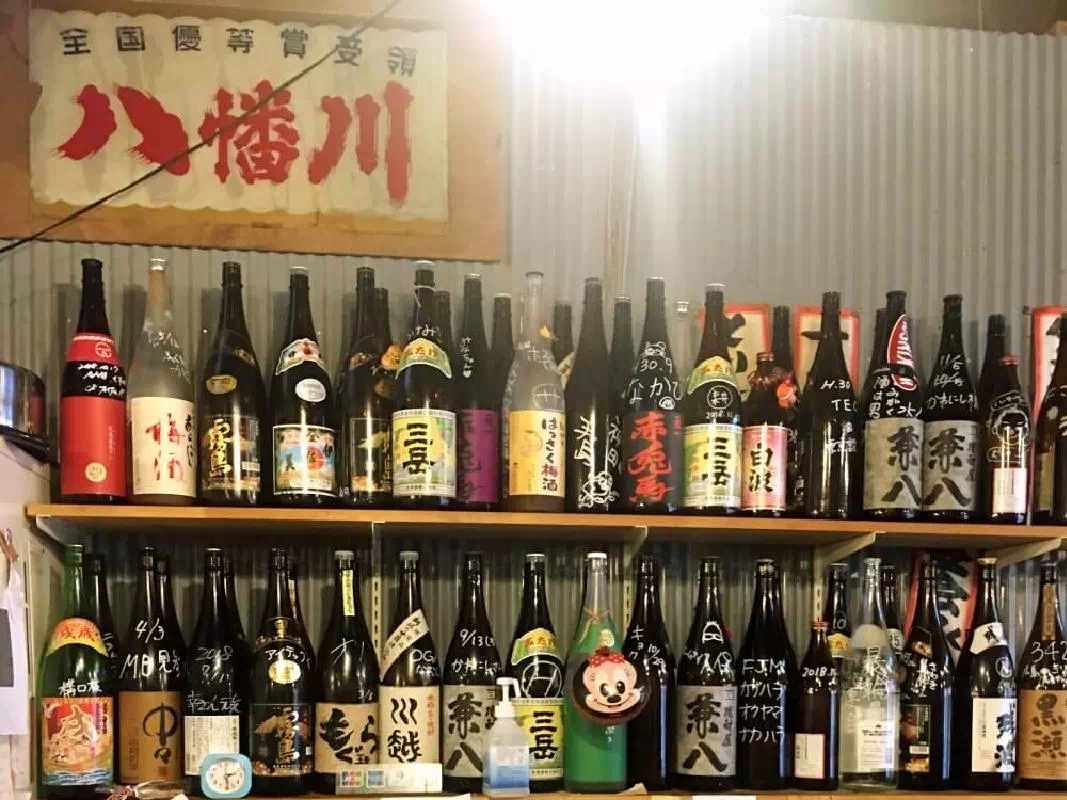 Hiroshima Local Foodie Heaven Walking Tour with English-Speaking Guide