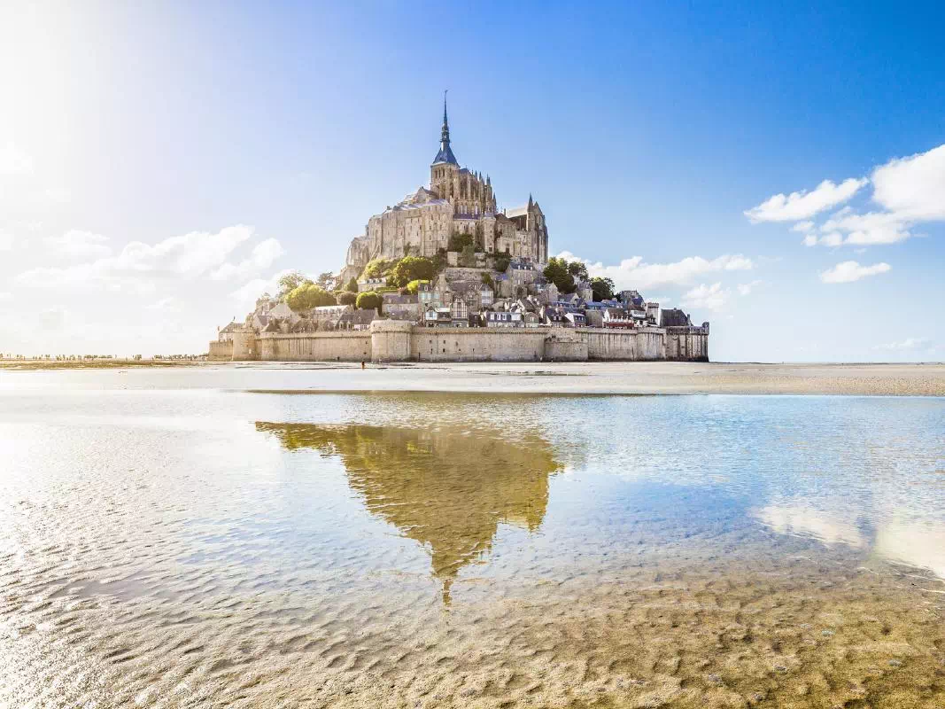 Skip-the-Line Mont Saint-Michel Abbey Ticket with Transportation and Audio Guide