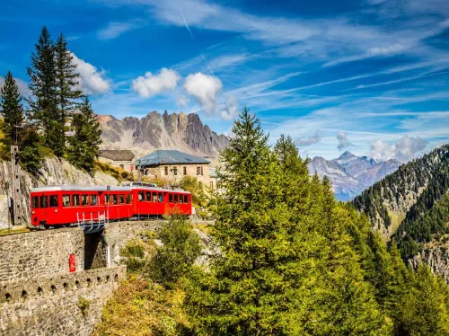 Chamonix and Mont Blanc Day Tour with Optional Cable Car, Train Ride and Lunch