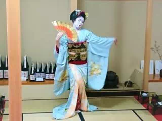 Kyoto Maiko Entertainment with Optional Lunch