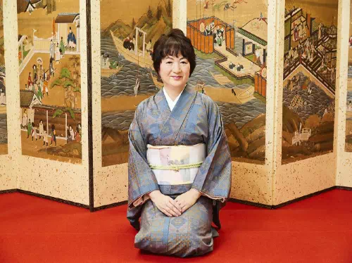 Osaka Tea Ceremony Experience with Kimono Dress-up