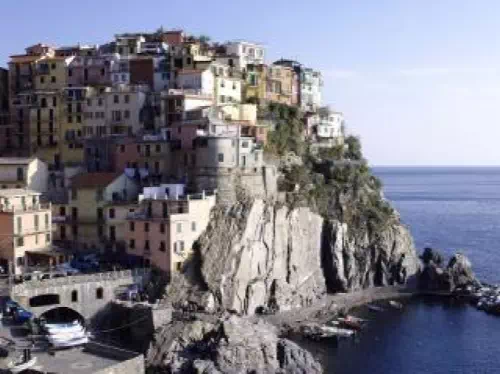 Cinque Terre Day Trip from Milan with Cruise