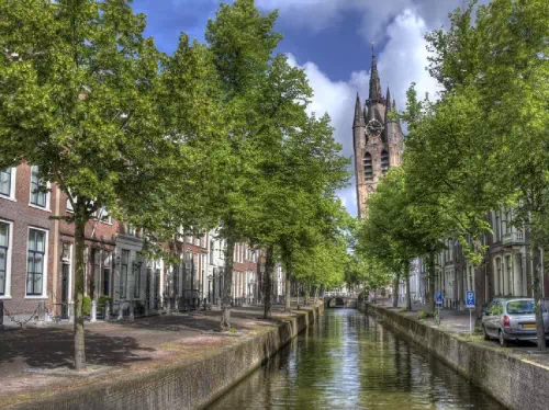 Grand Holland Day Tour from Amsterdam Including Rotterdam and Delft