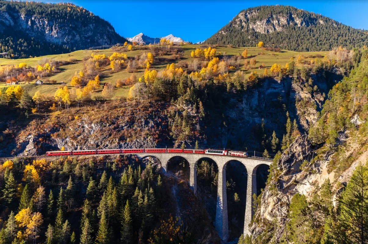 Виадук Ландвассер Швейцария