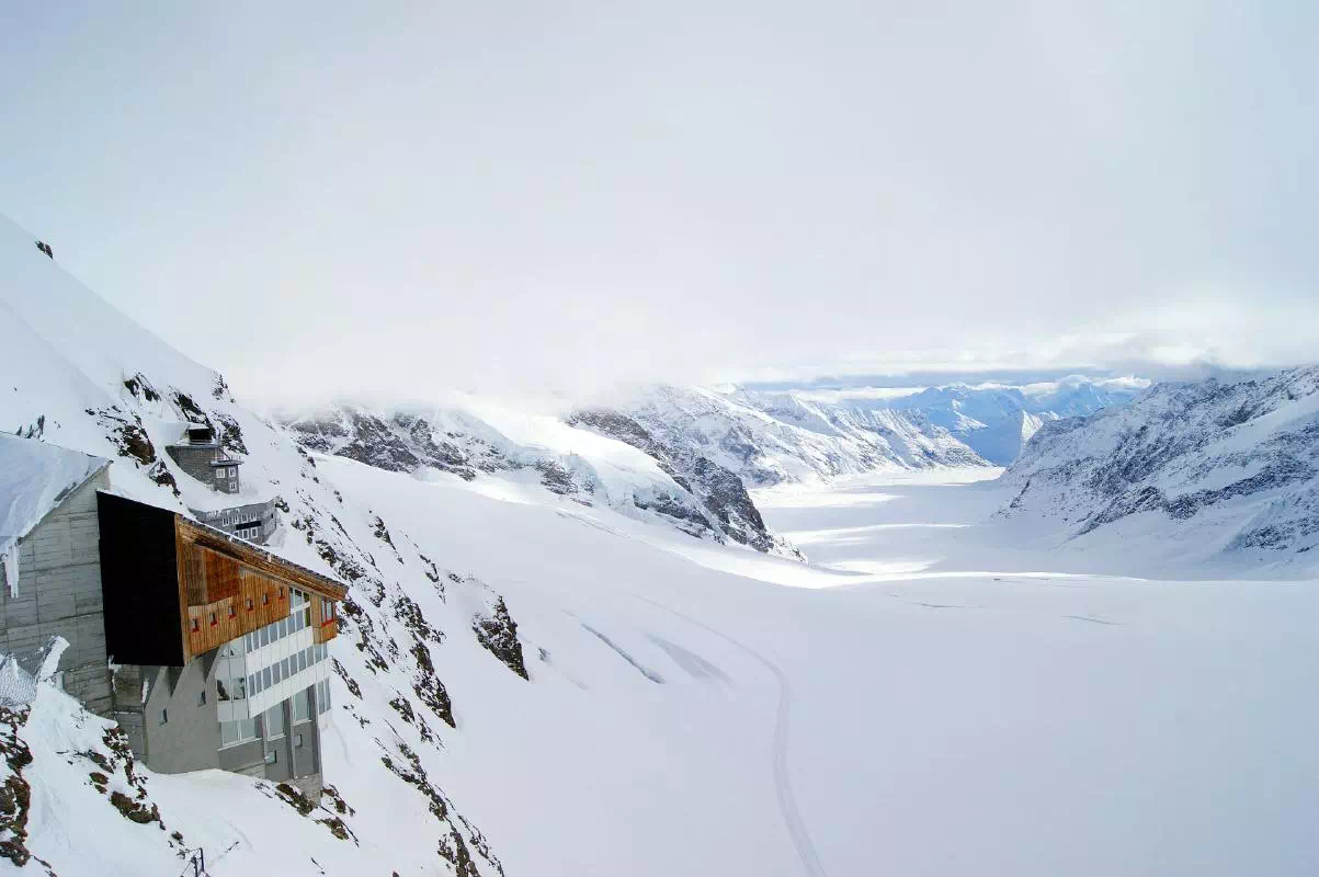 Jungfraujoch Day Trip from Lucerne with Cogwheel Train Tickets