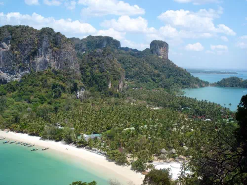 Half Day Private Tour of Krabi with Tiger Cave Temple Visit