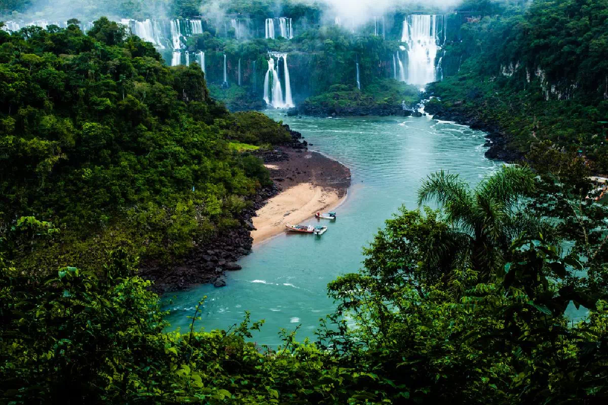 Iguazu Falls Self Guided Tour with 2 Nights Hotel Accommodation
