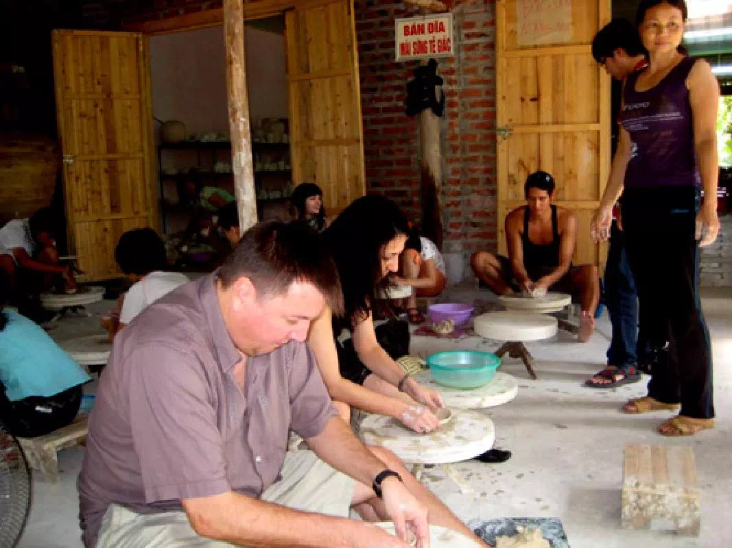Bat Trang Pottery Village and Ceramic Shopping Half Day Tour