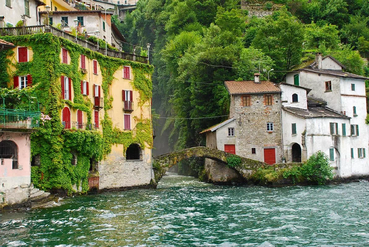Lake Como, Bellagio and Lugano Day Trip from Milan (April to October)