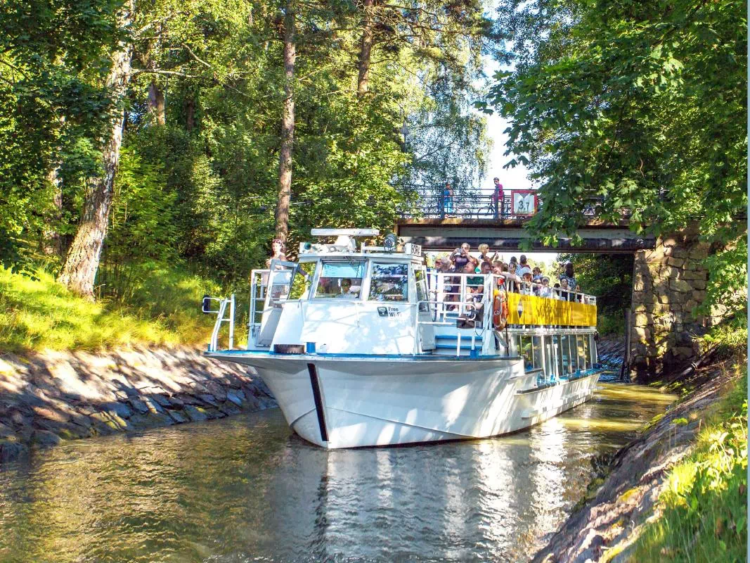 Helsinki Canal Sightseeing Boat Cruise
