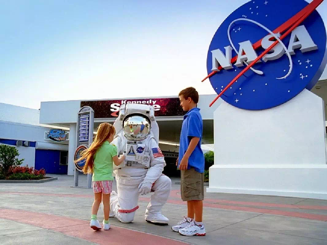 Kennedy Space Center Full Day Trip from Orlando with Astronaut Lunch & Bus Tour