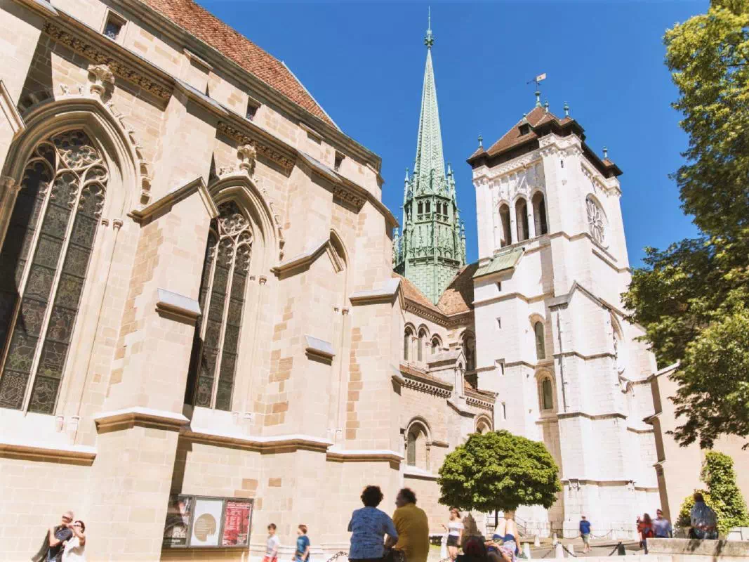 Geneva City Guided Tour with Boat Cruise